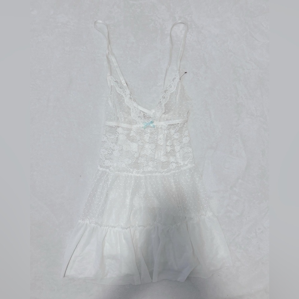 Linea Donatella intamates